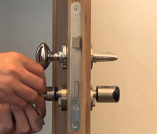 khóa cửa chống trộm Việt Tiệp