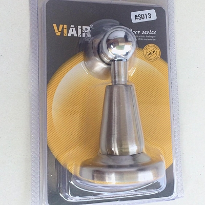 hit-cua-giam-chan-viair-s013