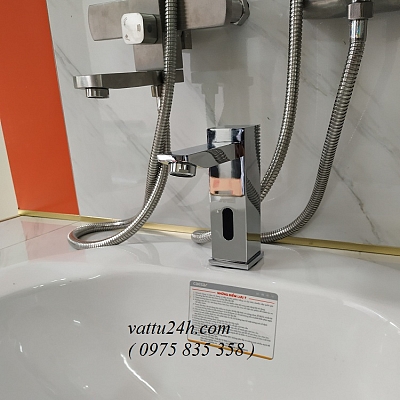 voi-cam-ung-smartliving-ym102
