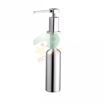 binh-xa-phong-rua-chen-roland-xb4