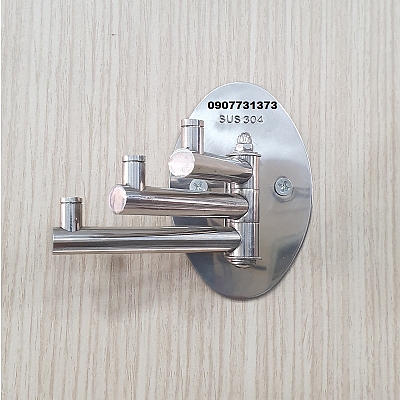 moc-ao-3-chia-inox-304-gia-re